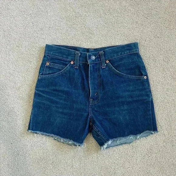 Levis Strauss & Co 70s Vintage High Waist Shorts Stretch Denim Booty Shorts - Picture 2 of 9